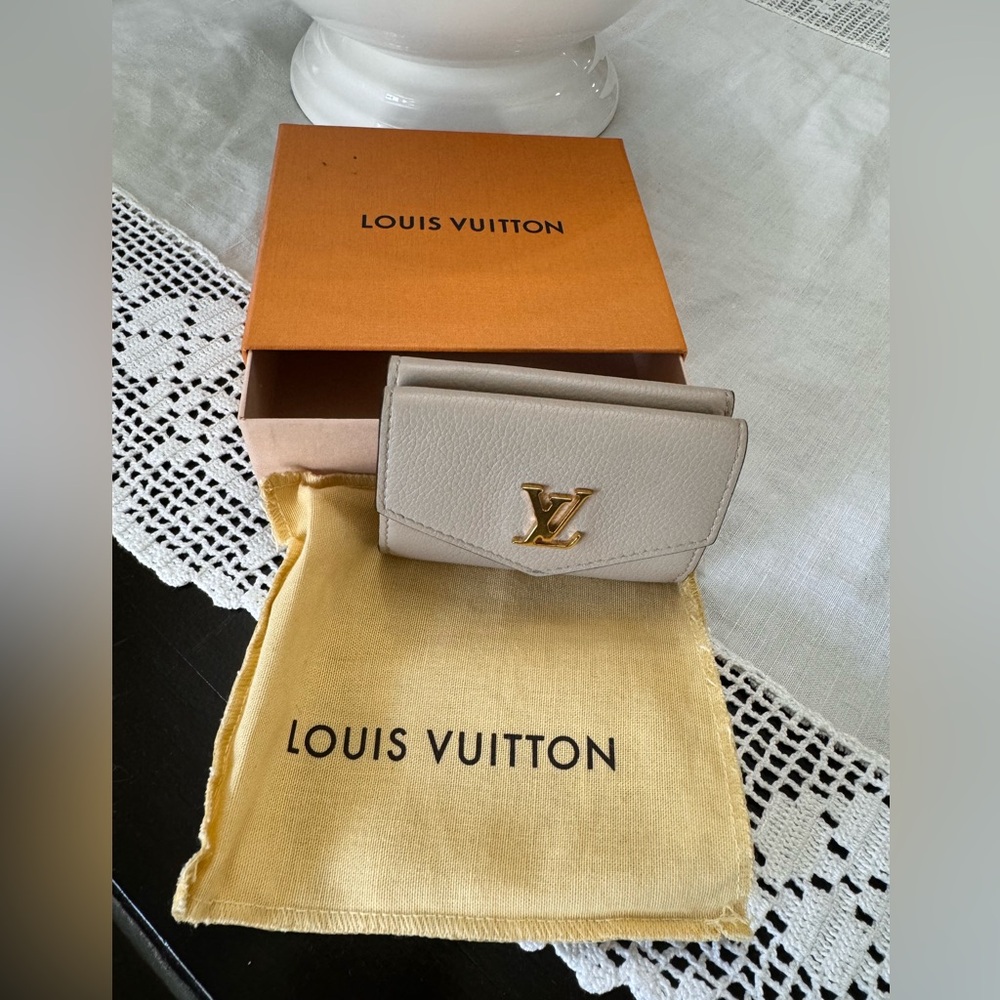 Louis Vuitton Trifold Lockmini Wallet M69340